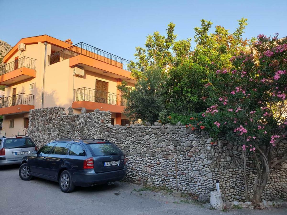 Villa Nadalina Sutomore Exteriör bild